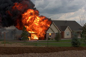 fire and smoke damage cleanup, emergency disaster restoration 